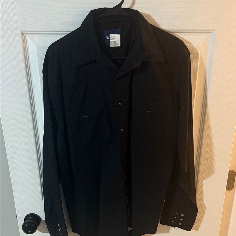 Wrangler Black Casual Button Down Pearlsnap Shirt